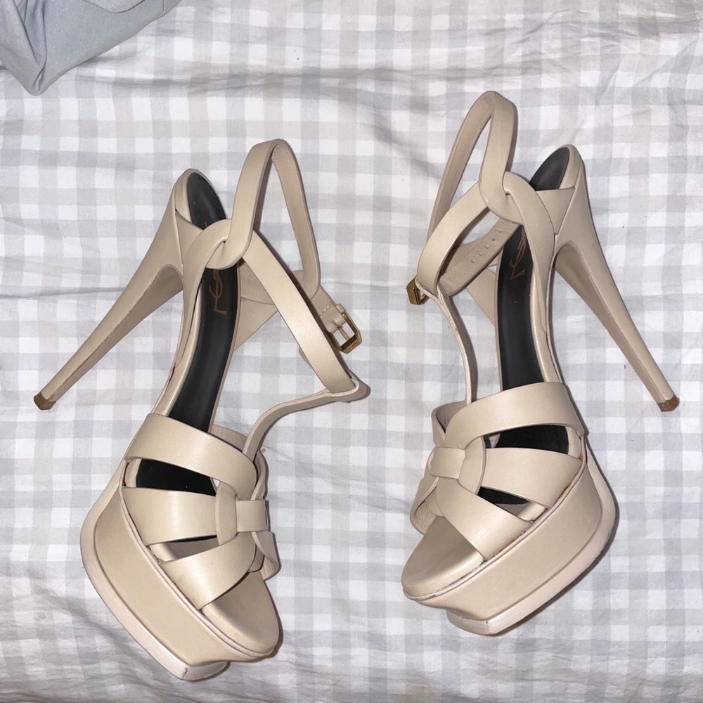 Yves Saint Laurent Nude Tribute Sandal Heel 38.5
